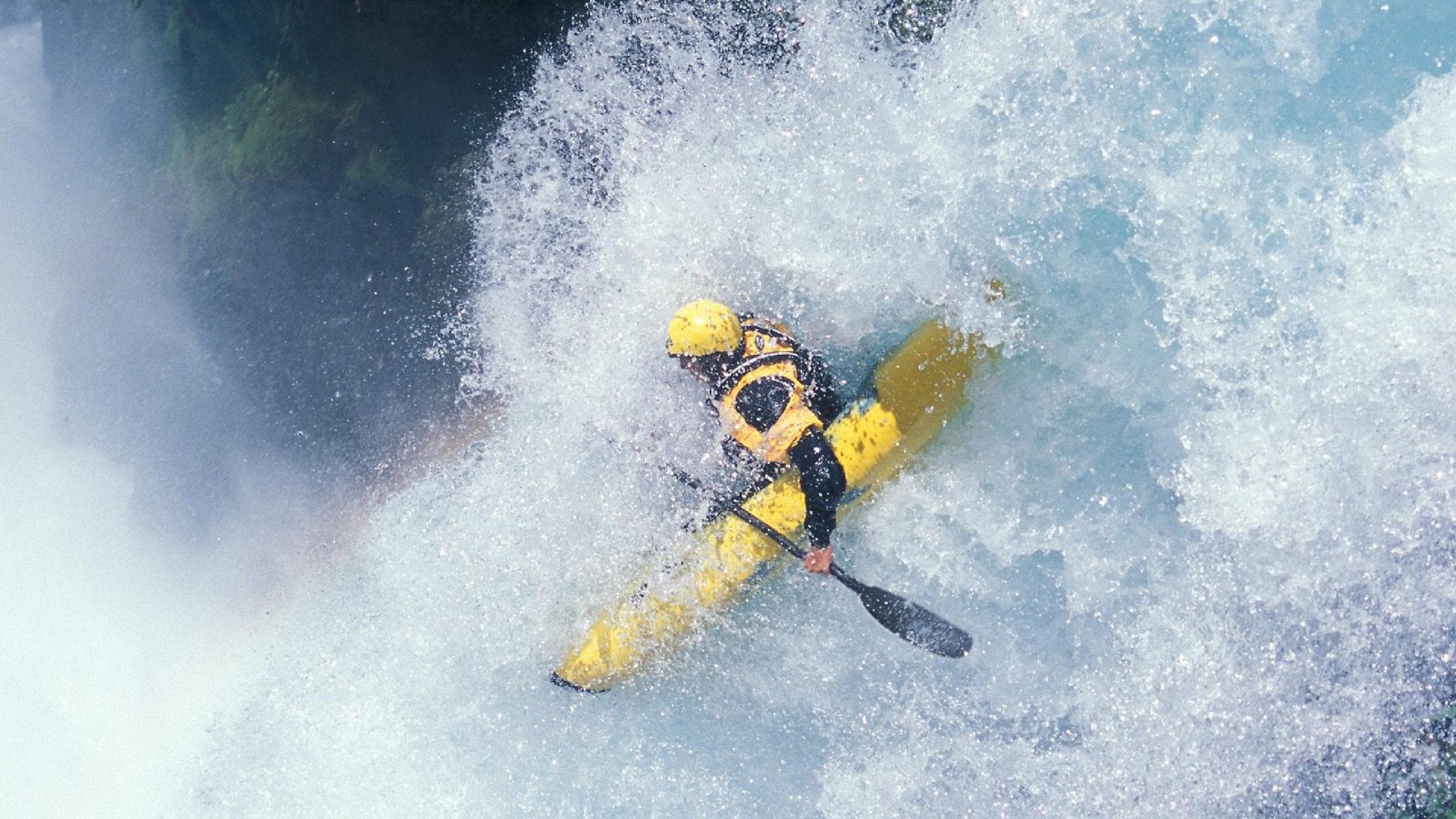 _魔术队拼劲十足，逆转对手_，魔术队全名叫什么