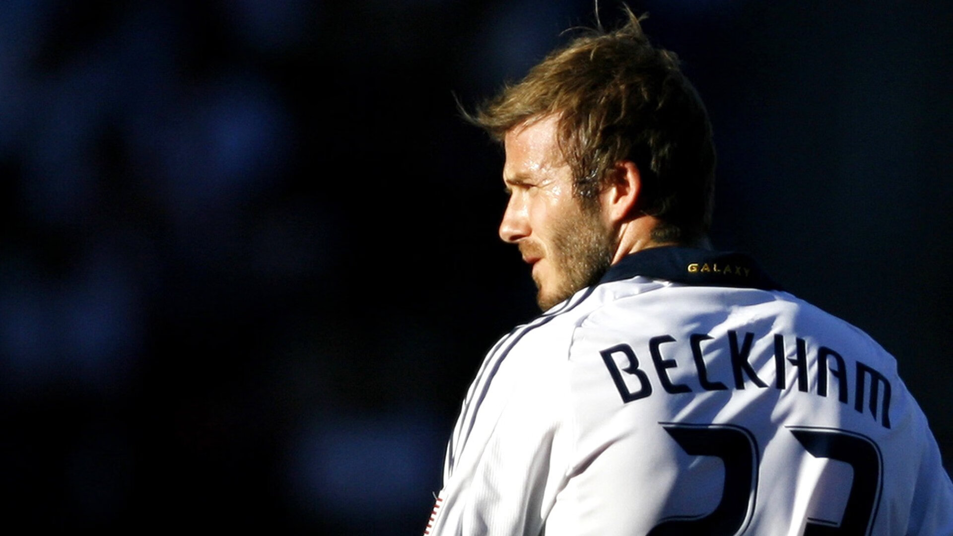 “西甲明星盛宴：攻防精彩纷呈，场面激烈”，西甲足球明星